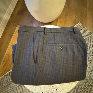 Hugo Boss men’s gray Pleated Dress Pants